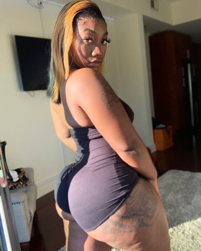 Sex thicksexyasswomen:cudamitbooty:@ regankay_llc_Ooowwwweee@thicksexyasswomen🍏 pictures