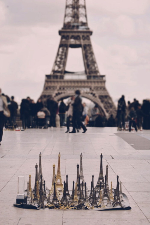 jaimejustelaphoto:  Untitled by Sydney Hirsch 