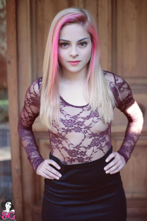 suicidegirlsalbum:  Satin Suicide - Cotton Candy: 50 imageshttp://ouo.io/7cFexP <– See and download FULL SET!!! <3 just wait five secs and press *skip ad*