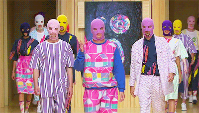 surprisebitch:*me and my crew about to fuck shit up*“everybody be cool! this is a robbery! and if any of you fucking pricks move, i’ll execute every last one of ya!”hostage: what the fuck are you wearing?*squad strikes a pose*“Krizia Robustella