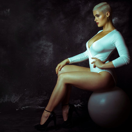 stefaniamodel:  Adam Ciaccia - Hairstylist’s latest collection ’Redemption’