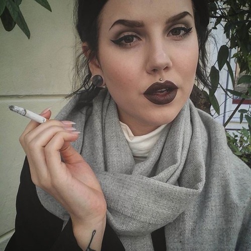 christopher-l-morris:Beautiful smoker with dark lipstick