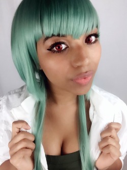 badgersinbowties:  Emerald Sustrai costest