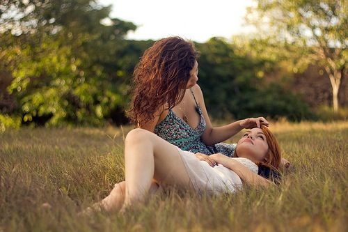 Lesbian Silk