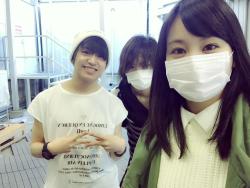 b2uty-seoul:  Yui Ito (sakura) upload this photo on her twitter~ Mask couple again? hahaha