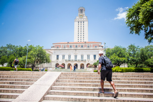 Heisman trophy winner and family man Ricky Williams goes back to The University of Texas at Austin t