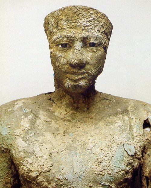 Statue of Pepi IA Copperstatue of king Pepi I Meryre still flashes limestone and obsidian eyes, deta