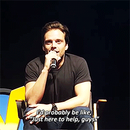bowie28:What would you do if you wake up and find yourself as Sebastian Stan in the world of Hydra a