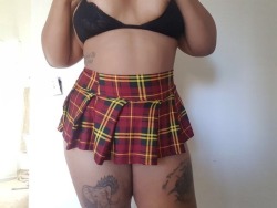 mermaidnympho:  sleepyescapades:  mermaidnympho:  Reposting because the set is too large and these are the best anyways  GIRL , WHERE DID YOU GET THAT SKIRT @mermaidnympho  Spencer’s 😊