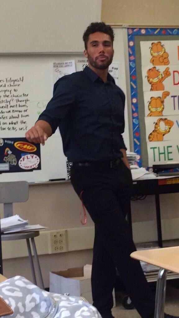 txdominican:  HOLA TEACHER!!!
