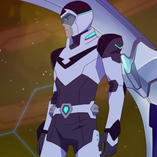 fivepaladin:he is so cute i love him 