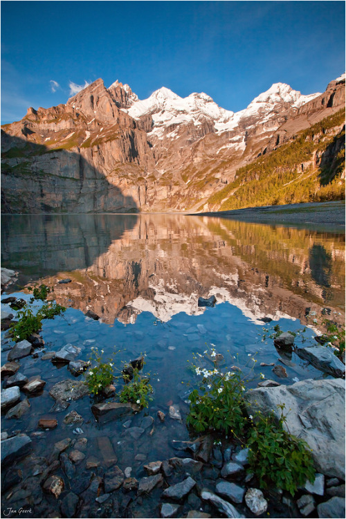 llbwwb:  Lake Oescginen by Jan Geerk.
