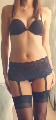 0mygl0bguys:  Guess who got some new lingerie this weekend…this girl.