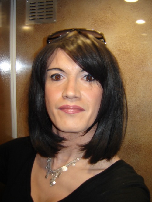 christinea44:  soniafloralie-world:  Valery tgirl  So cute girl !