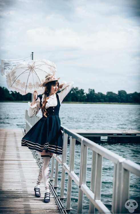 lolisailor - Last week I went to a victorian picnic by the...