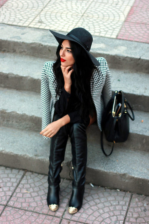 Fashion blogger Duygu Senyurek in Chanel over-the-knee bootsSource: duygusenyurek - poti
