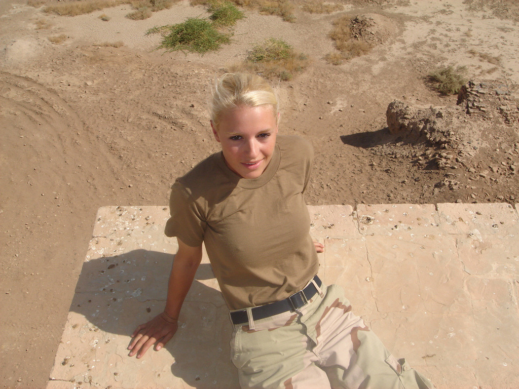 mymarinemind:If you want to see more of this sexy lady and the thousands of other