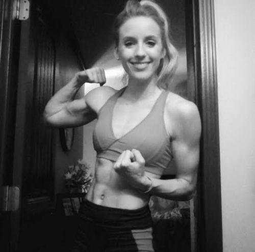 fierce-fabulous-fit:  thefitally:  xo-kellyann:  Will not apologize for the copious selfies. Finally feeling like I’m seeing some muscle growth. It’s awesome.  your upper body is getting unreal you look so amazing   KELLYYYY OMG  SEXY!