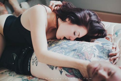 corwinprescott:  “Ask the Dust”Seattle, adult photos