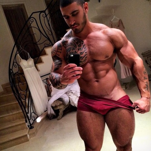 greenjoseph: Slutty muscle boy teasing his master. It’s obvious his pussy is gaping and beggin