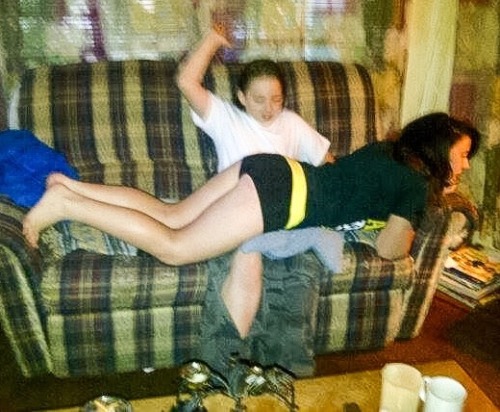 birthdayspanking:Everybody gets a turn! Ouch!