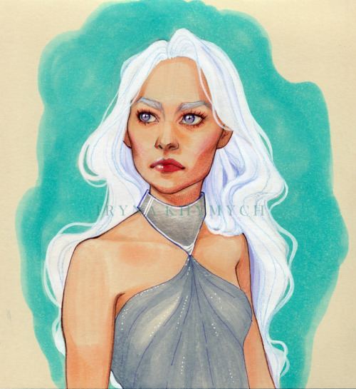 irynakhymych:Moving on  - day eight - one of my all time favorite female characters Daenerys Targary