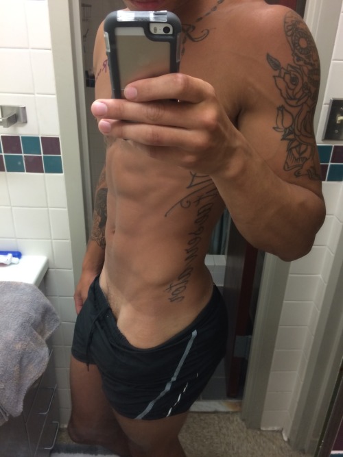secret-nerdycurves-ahead:  Pretty Please ^_^  Please