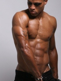 dominicanblackboy:  Jae Whyte sexy as fuk yo!