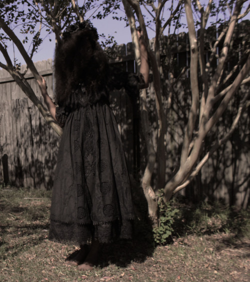 downtothesole:  In time we may truly exist | Surfacespell 