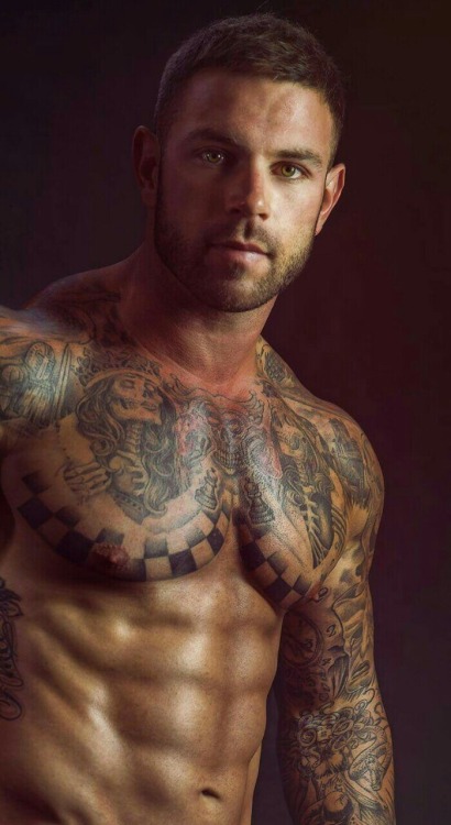 hyper-masculine:    ► HYPER-MASCULINE ♂ ◄ [page]♂ ♂♦ Hyper-Masculine ARCHIVE ♦ [all pics]    