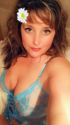 Wetnready40:  Thank You @Scotlad1985 For My Beautiful Blue Lingerie 😍 I Adore