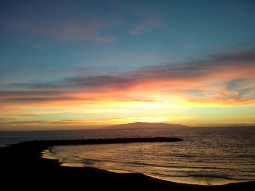 tenerife-duivelsei:  SUNSET Tenerife (Playa del Bobo) View on Instagram (photos by duivelsei)