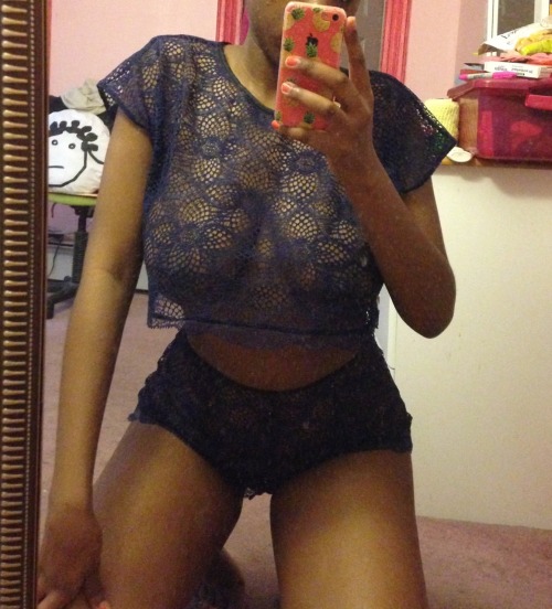 aisselectric:  nothing makes you love yourself like buying new lingerie does