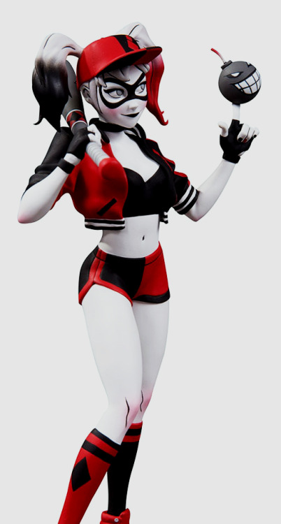 DC Collectibles Harley Quinn Red, White &amp; Black: Harley Quinn by Mingjue Helen Chen Resin Statue