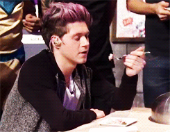 yziam:  Nialls food disasters. 