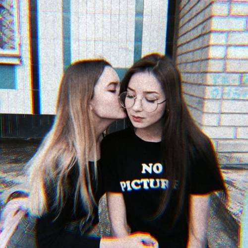 lesb couple