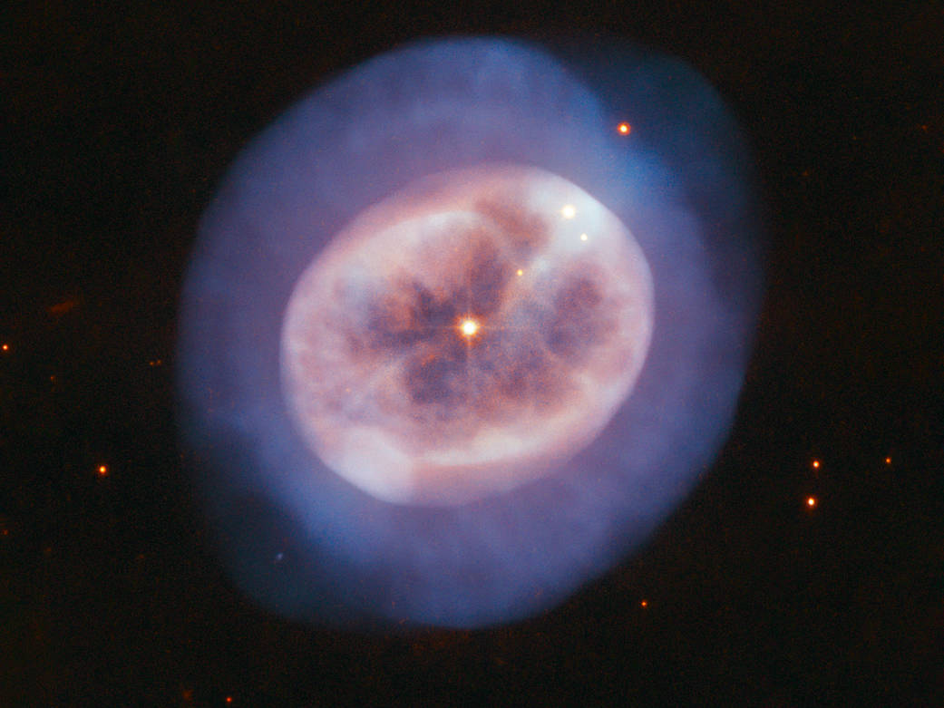 GALAXY BRAIN 🧠
Our Hubble Space Telescope spotted this planetary nebula in the constellation of Orion. It’s really a vast orb of gas in space, with its aging star in the center… but what does it look like to you? 🤔
When stars like the Sun grow...