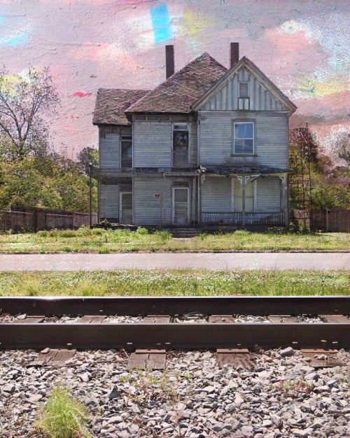 Abandoned House Beside the Railroad Tracks: Bethel, Pitt County, North Carolina www.instagra