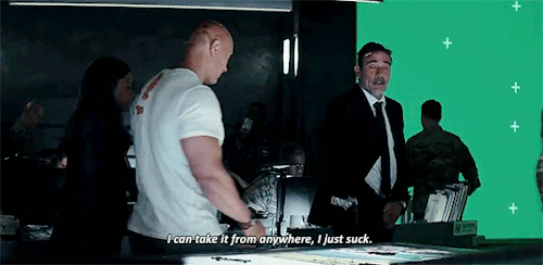 Jeffrey Dean Morgan In The Bloopers For Rampage