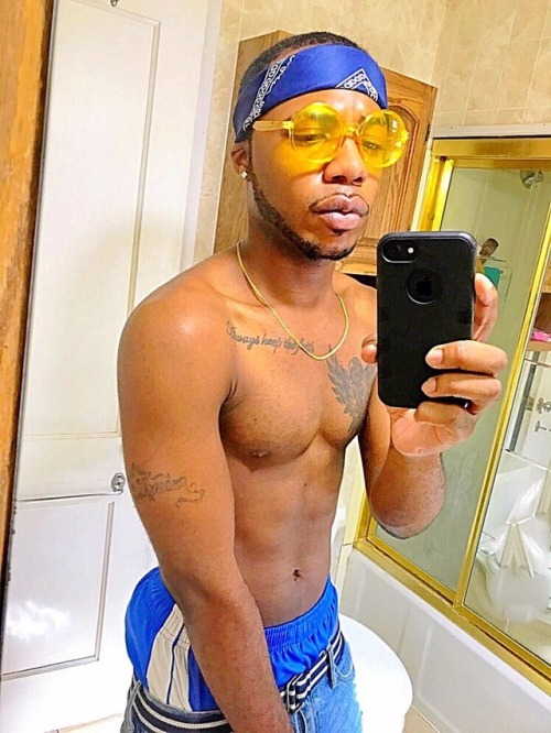 addicted2cakes:  Follow/Submit http://addicted2cakes.tumblr.com