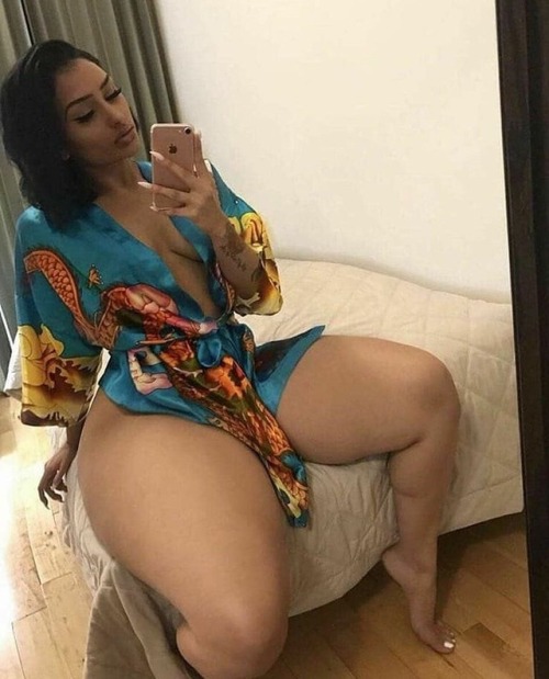 mullchaser69:  She is your #Queen to be love and affection desire