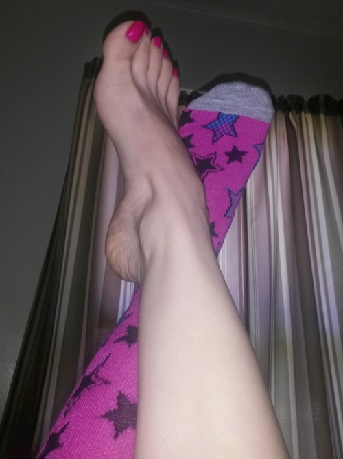 Porn Pics butterflylp:  Knee highs, off or on?
