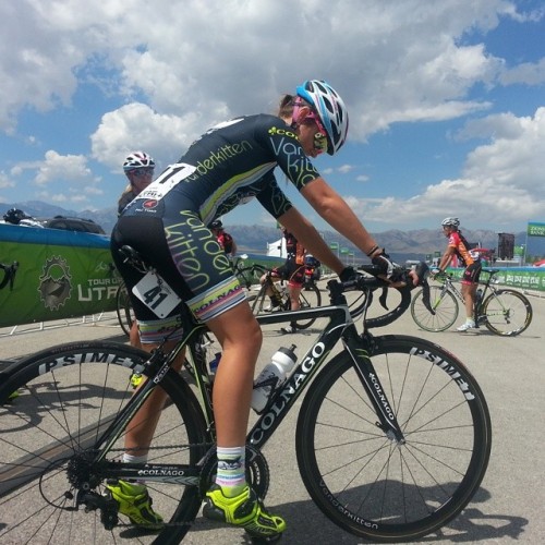 dfitzger: By @thetourofutah: Meanwhile at MMP, riders are warming up for the Tour of Utah Women’s Ed
