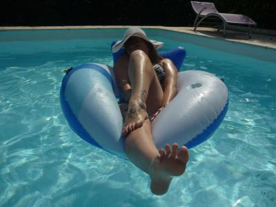 feet44love:socksandfeet:I would be so happy if you went and followed my bestie&rsquo;s
