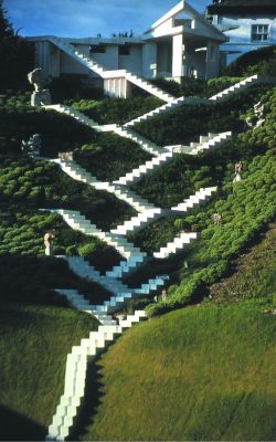 virtualgeometry:The Cascading Universe, Garden of Cosmic Speculation, Dumfries, Scotland / Charles Jencks