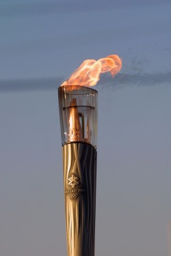 cdusport:  Olympic Torch - Salt Lake 2002