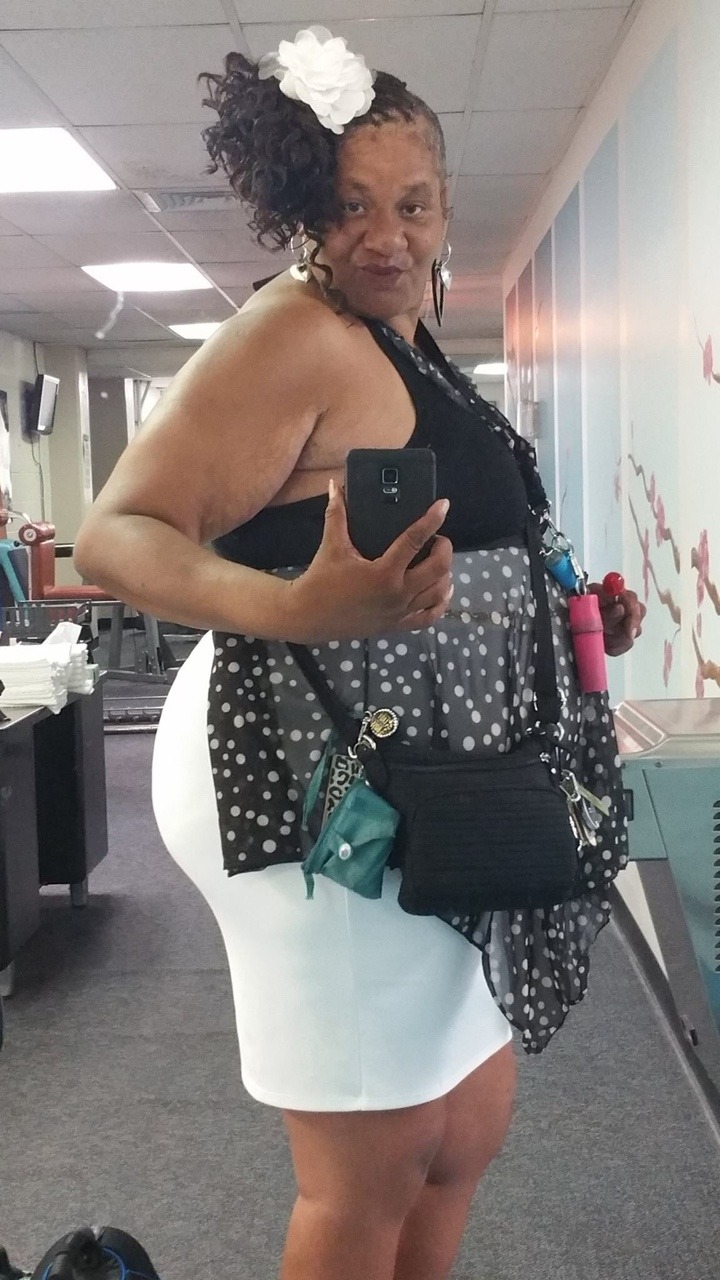 ssbbwluva:  Sexy mature plump rump ebony granny 😘😍😘😍😘😍😍😘😍😘😘