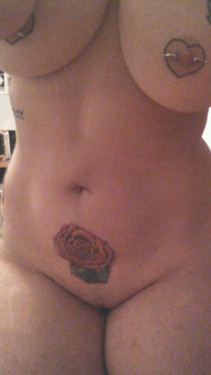 browneyedgummibear:  dogtits:  Not sure if you want female submissions, but here you go! Its up to you whether you like to post it or not :) (✿ ♥‿♥)omggggg your nipple piercings are so cute  i forgot about this oneee <3 