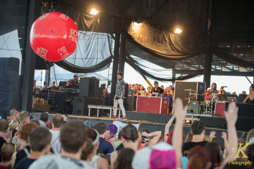 Breathe Carolina playing at the Vans Warped Tour at Darien Lakes (Buffalo, NY) on 7.8.14 Copyright 2