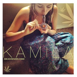 ggdub:  ♡ Kamila Kush ♡ #ggdub #girlsgoneweed #ggdublife #highsociety #beeline #organic #hempwick #puffpuffpass #beautiful #stonergirl #weednation #stonersofinstagram #follow  { @kamilakush } #staygreen #motivatedstoner #ffourtwenty #420 #marijuanamodel